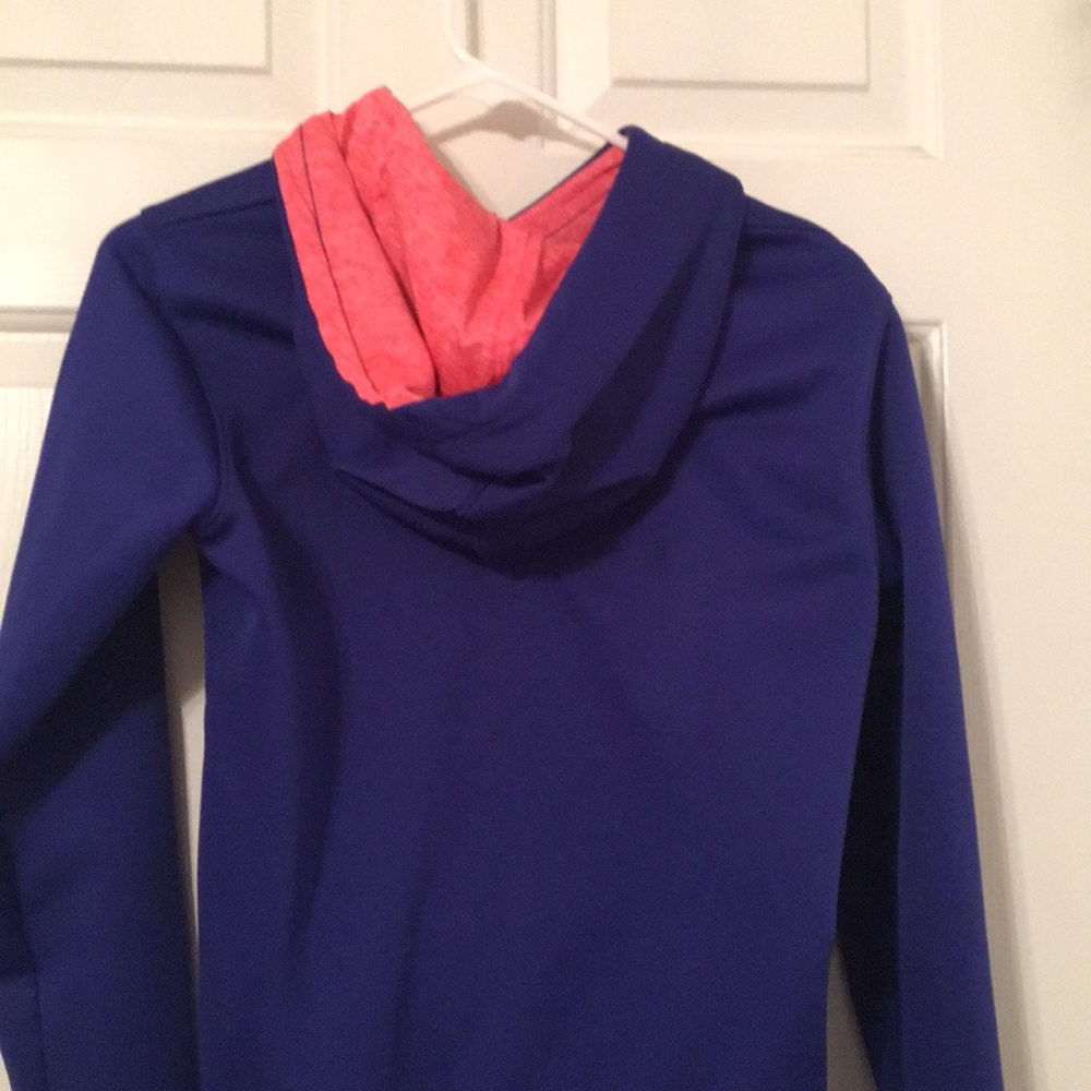 Under armor - Picture 5 of 5